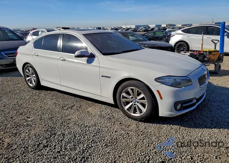 2015 BMW 528 I из США, поврежденный, VIN WBA5A5C51FD515174
